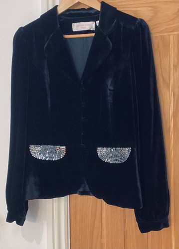Gharani strok black - , velvet